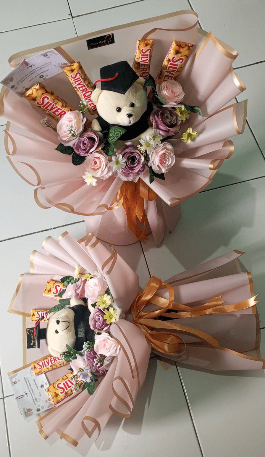 Buket Bunga Mawar Merah